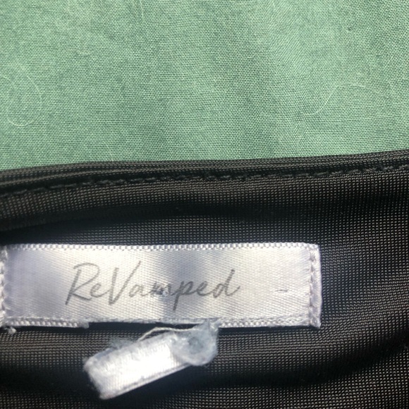 Long sleeved cropped shirts - Picture 5 of 5